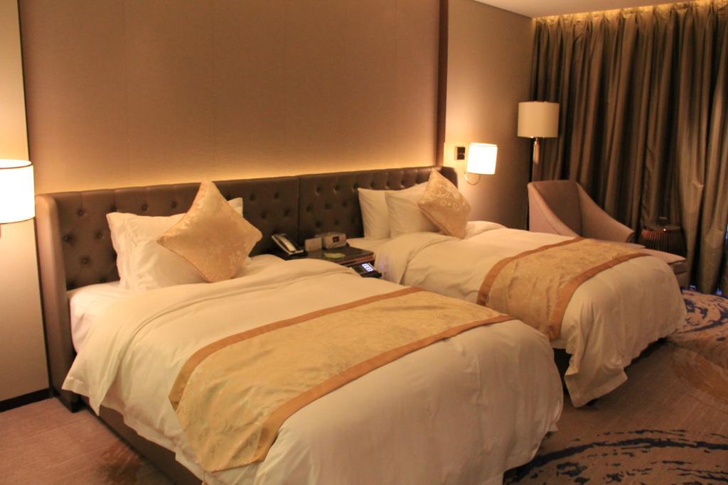 Howard Johnson Qinlu Plaza Yingtan Esterno foto