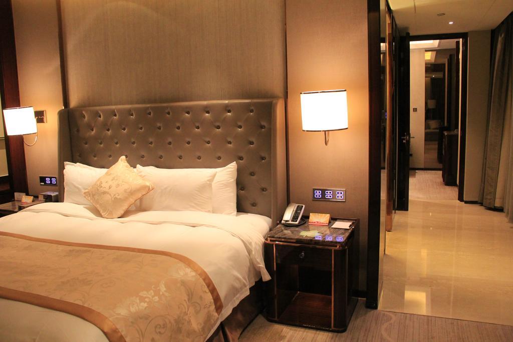 Howard Johnson Qinlu Plaza Yingtan Esterno foto