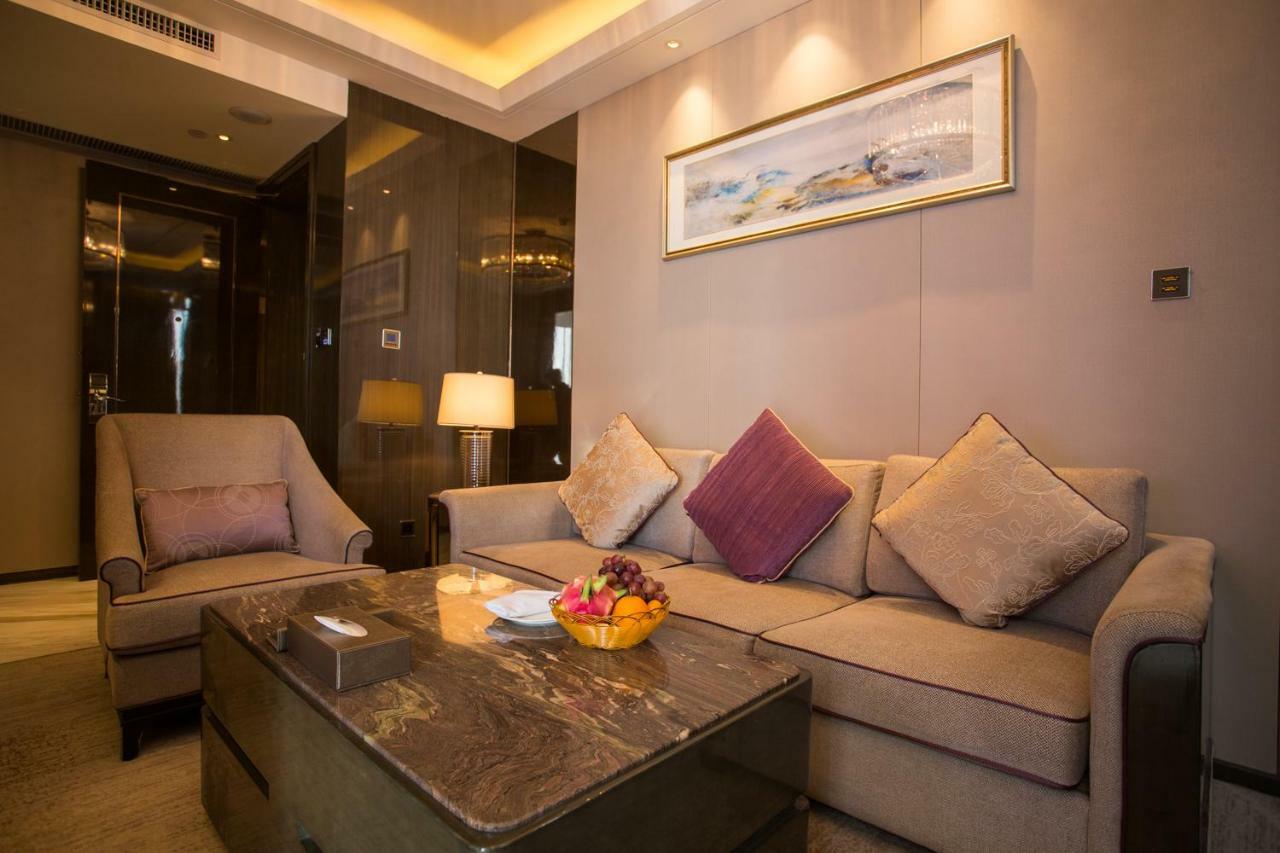 Howard Johnson Qinlu Plaza Yingtan Esterno foto