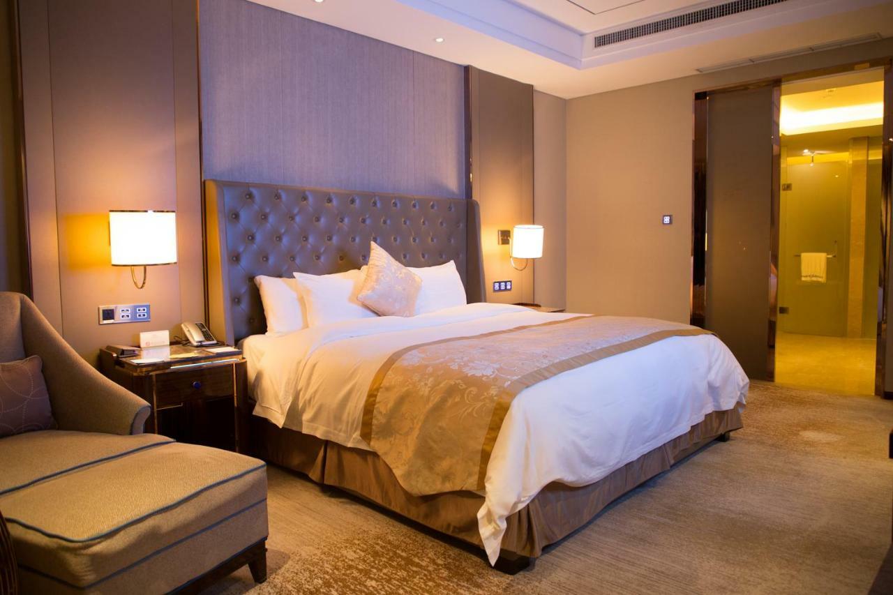 Howard Johnson Qinlu Plaza Yingtan Esterno foto